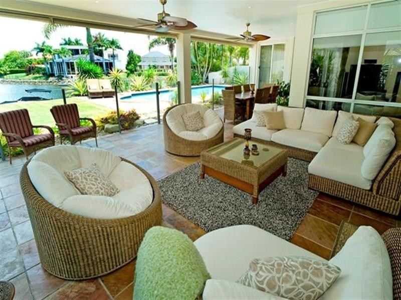 1108 Beechwood Drive, Hope Island QLD 4212