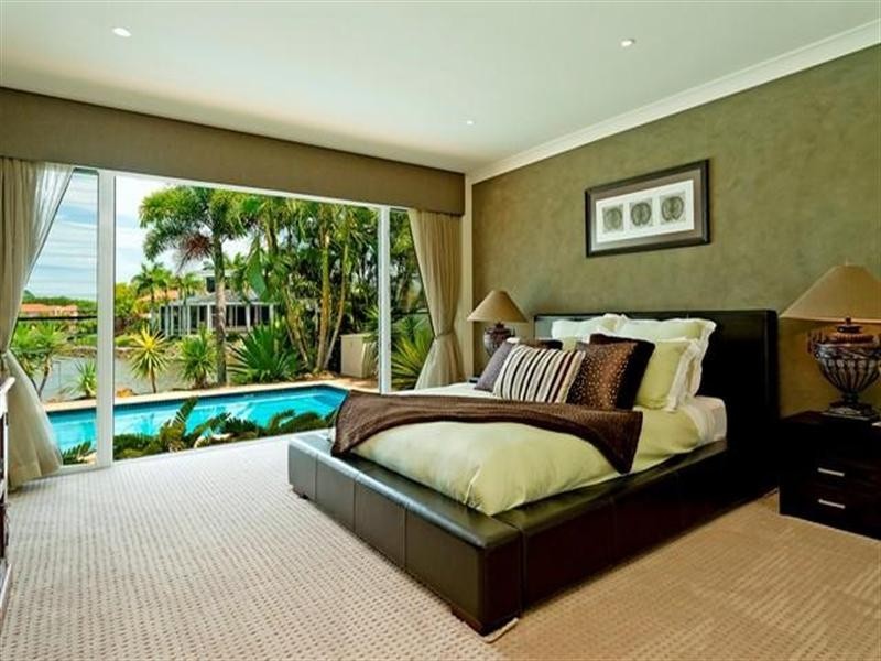 1108 Beechwood Drive, Hope Island QLD 4212