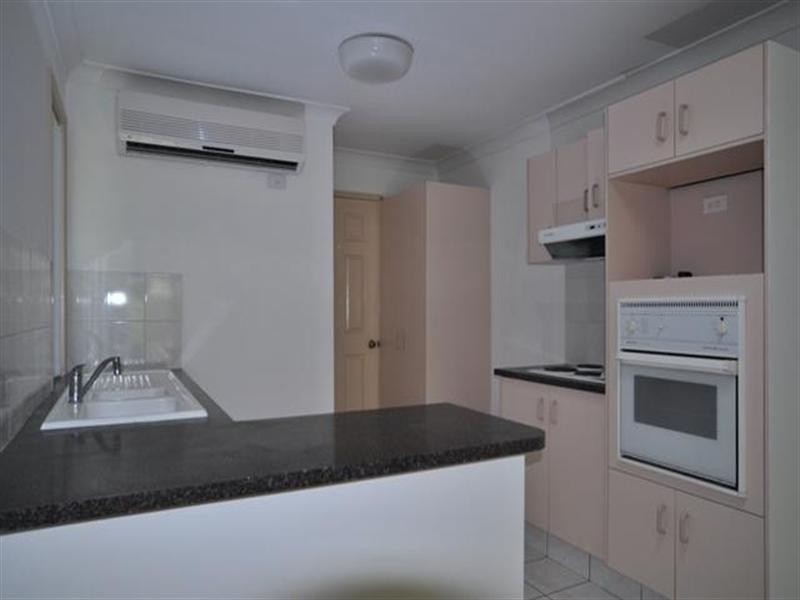 12 433 Pine Ridge Road, Runaway Bay QLD 4216