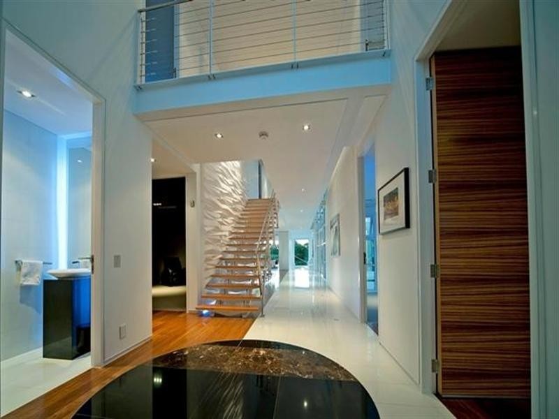 2337 Cressbrook Drive, Hope Island QLD 4212
