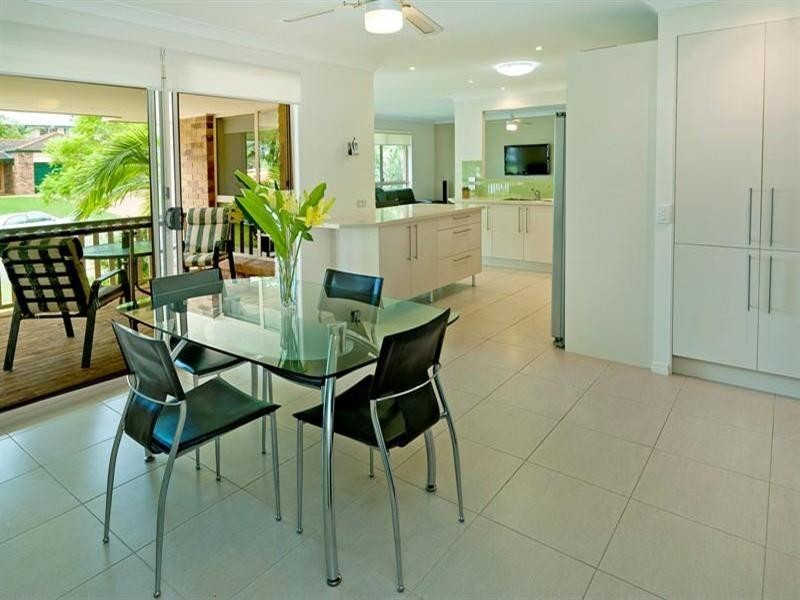 52 Babirra Street, Hope Island QLD 4212