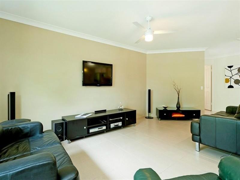52 Babirra Street, Hope Island QLD 4212