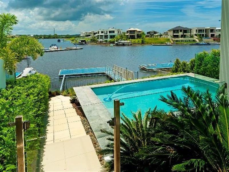 6 Riverlinks Blvd East, River Links, Helensvale QLD 4212