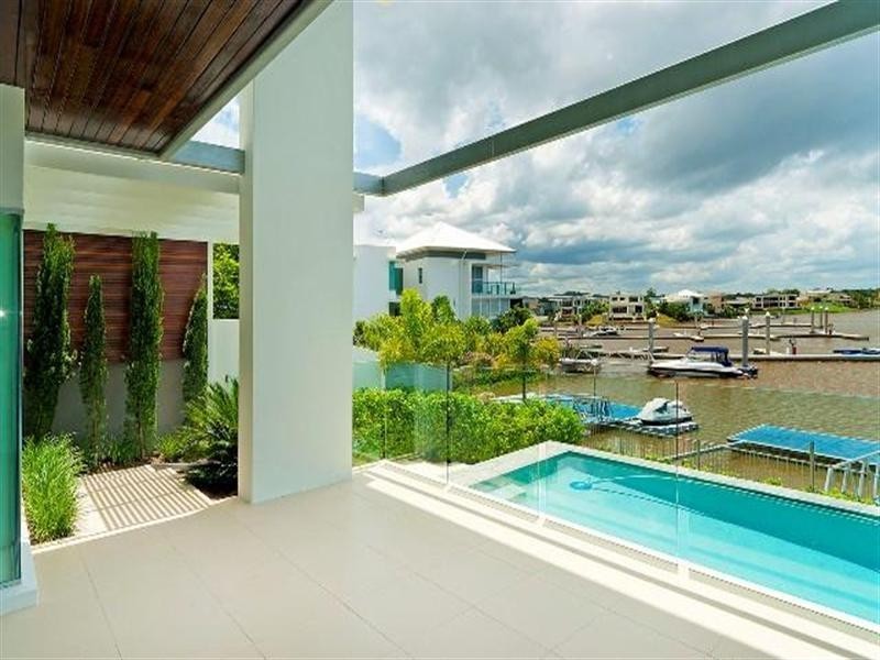 6 Riverlinks Blvd East, River Links, Helensvale QLD 4212