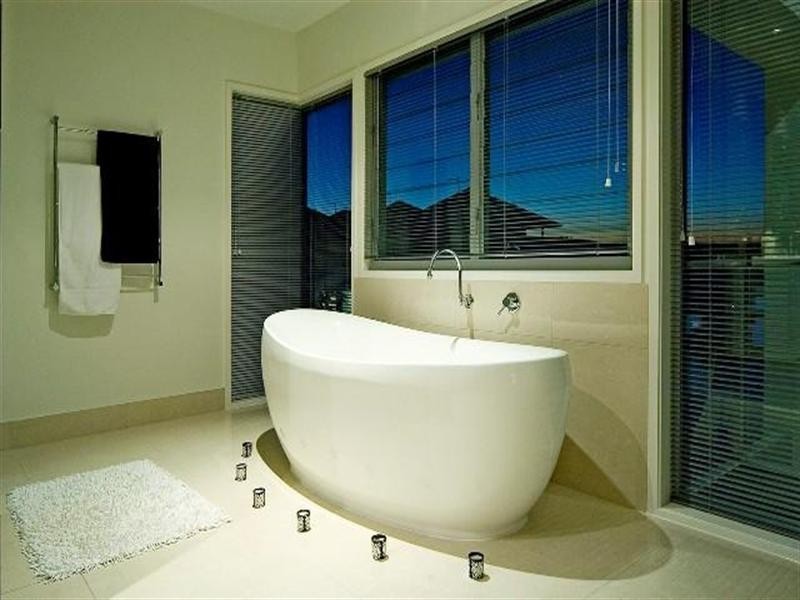 6 Riverlinks Blvd East, River Links, Helensvale QLD 4212