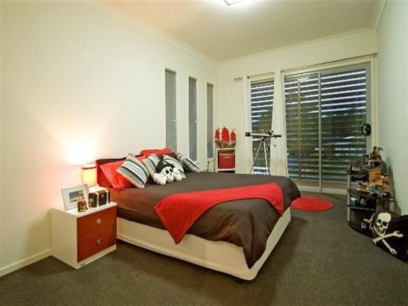 6 Riverlinks Blvd East, River Links, Helensvale QLD 4212