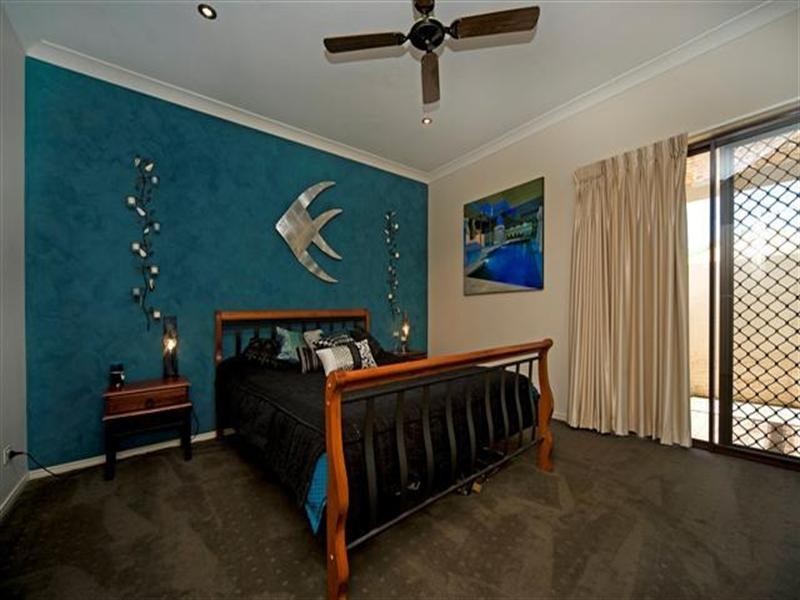 1094 Beechwood Drive, Hope Island QLD 4212