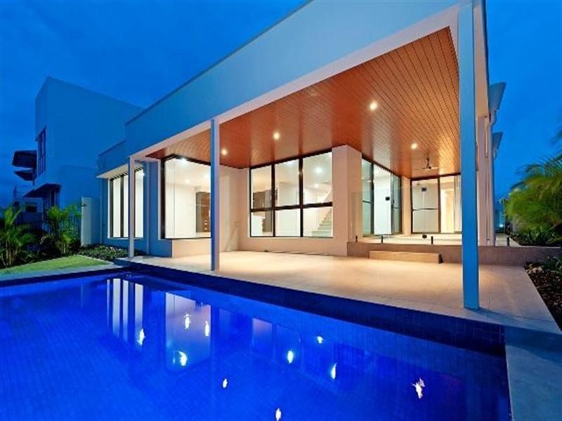 6176 Murten Court, Hope Island QLD 4212