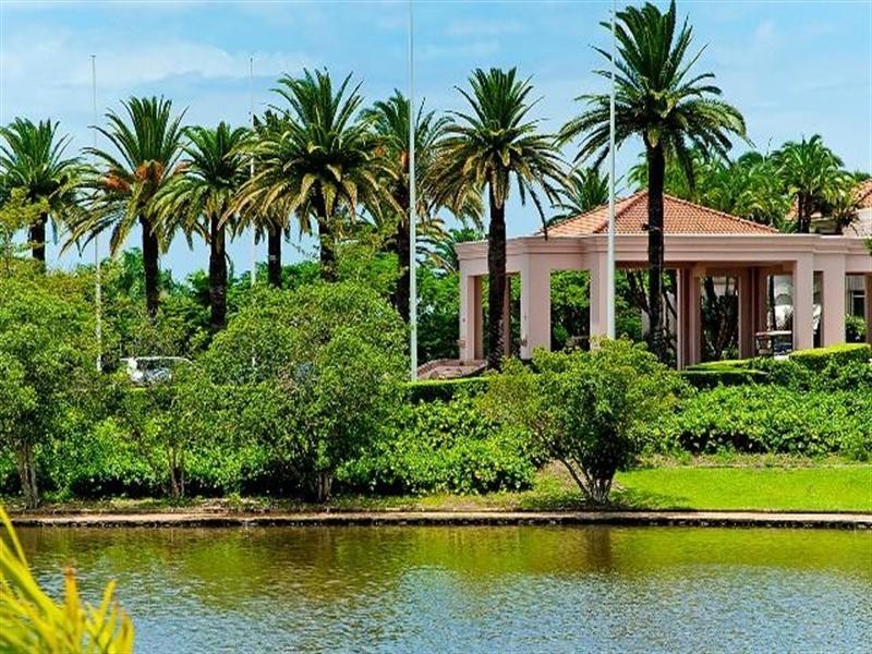 6176 Murten Court, Hope Island QLD 4212