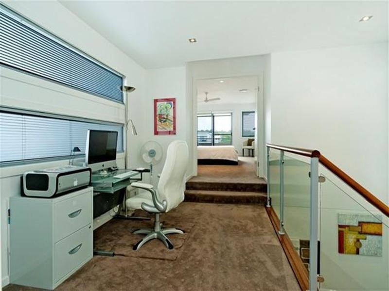 3 Coomera Court, Helensvale QLD 4212