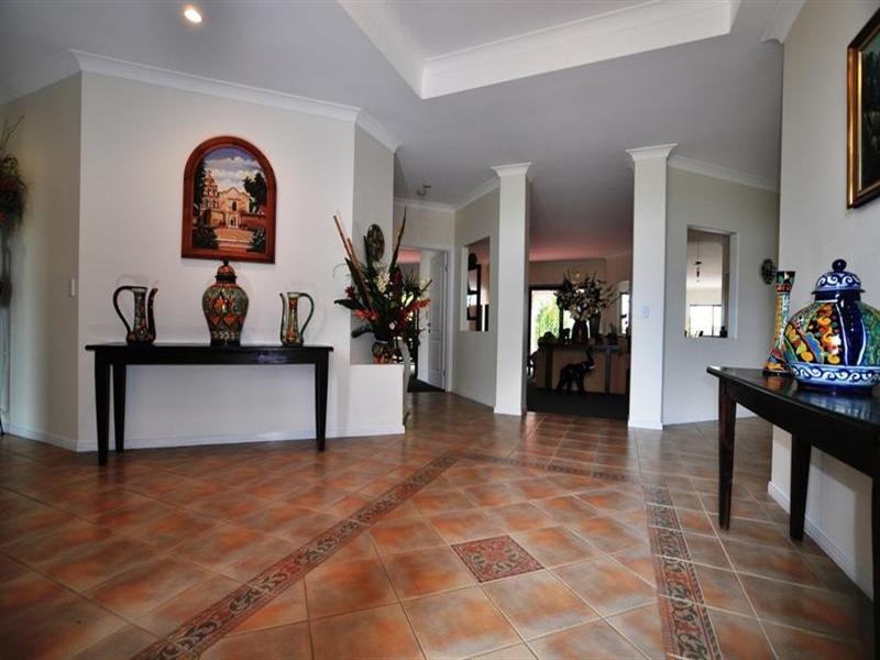 5 Eastpark Waters, Helensvale QLD 4212