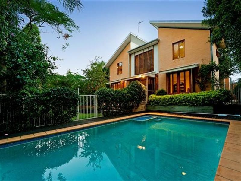 14 Dunnes Avenue, Hope Island QLD 4212