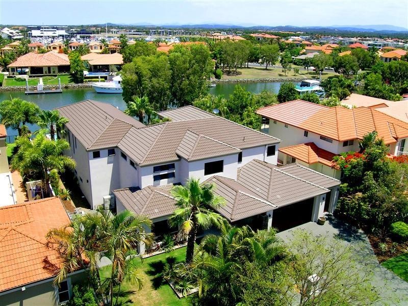 1069 Killymoon Drive, Hope Island QLD 4212