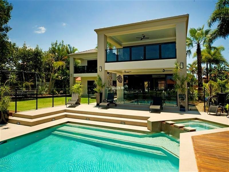 1069 Killymoon Drive, Hope Island QLD 4212