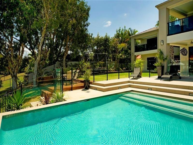 1069 Killymoon Drive, Hope Island QLD 4212