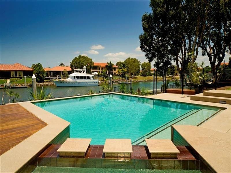 1069 Killymoon Drive, Hope Island QLD 4212