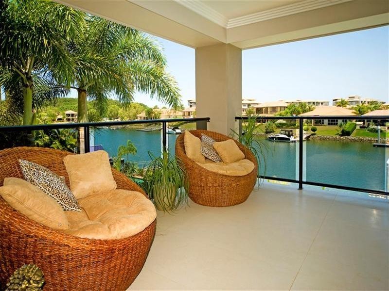 1069 Killymoon Drive, Hope Island QLD 4212