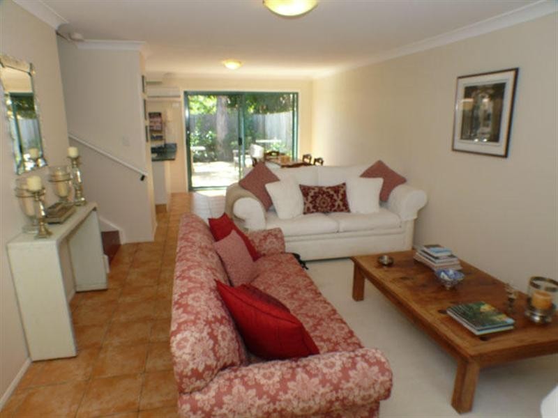 16 24 Beattie Road, Coomera QLD 4209