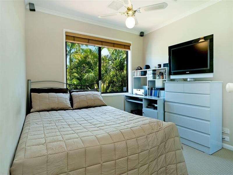 25 Audrey Avenue, Helensvale QLD 4212