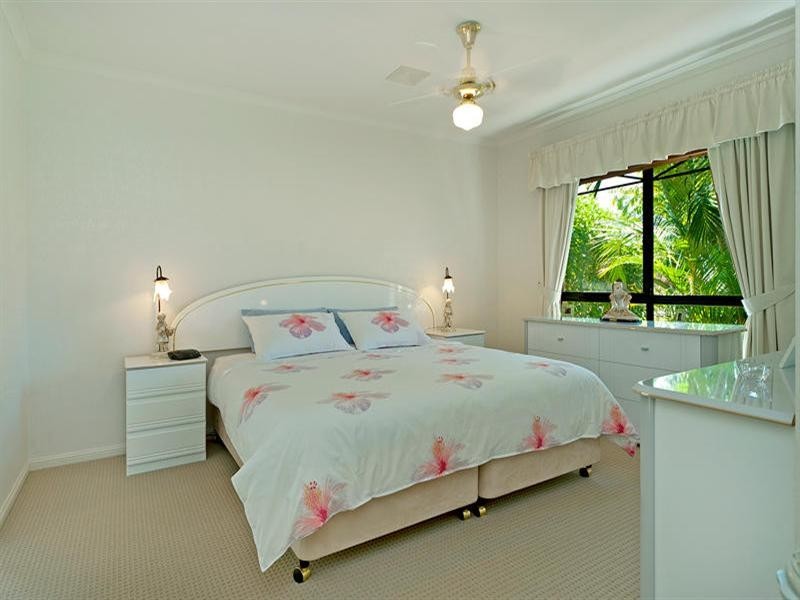 25 Audrey Avenue, Helensvale QLD 4212