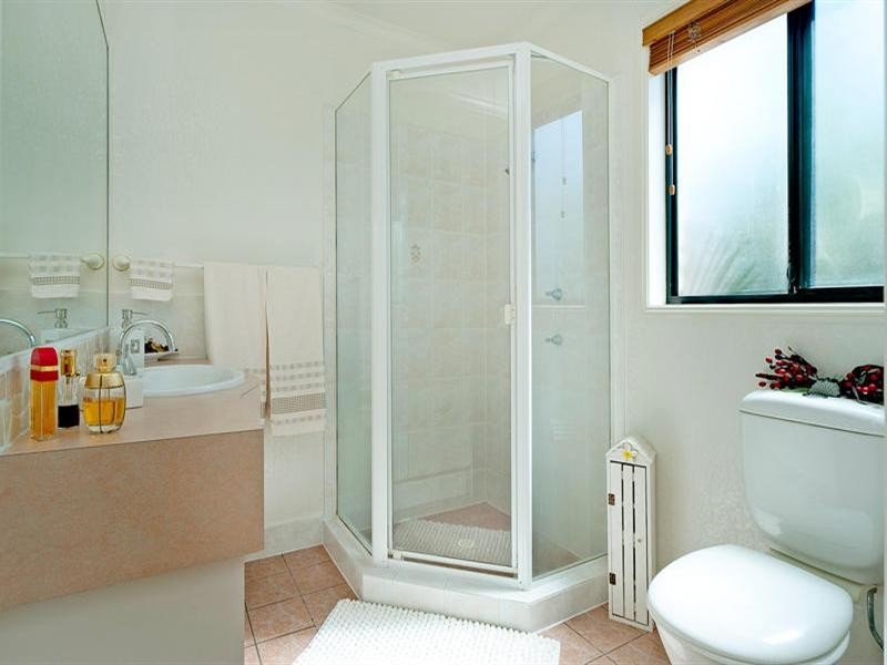 25 Audrey Avenue, Helensvale QLD 4212