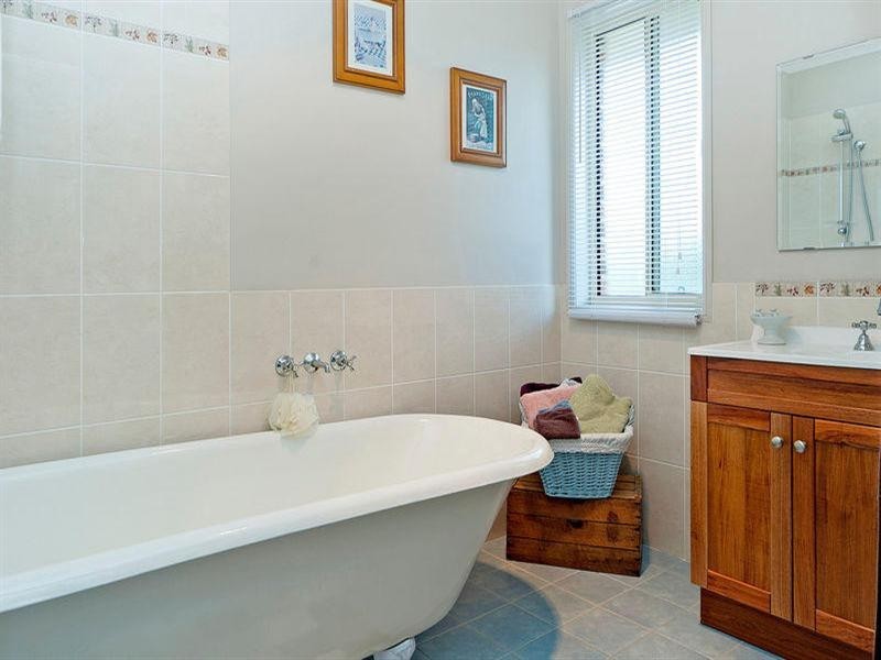 8 Macintosh Court, Ormeau Hills QLD 4208