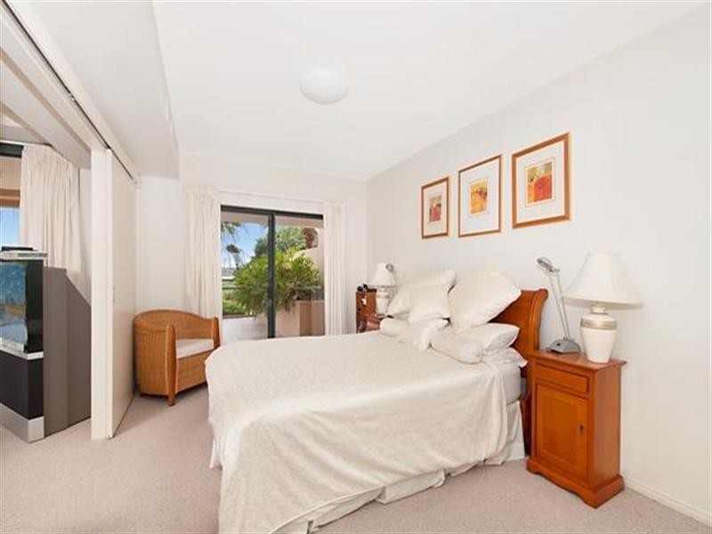 8403 Magnolia Drive, Hope Island QLD 4212