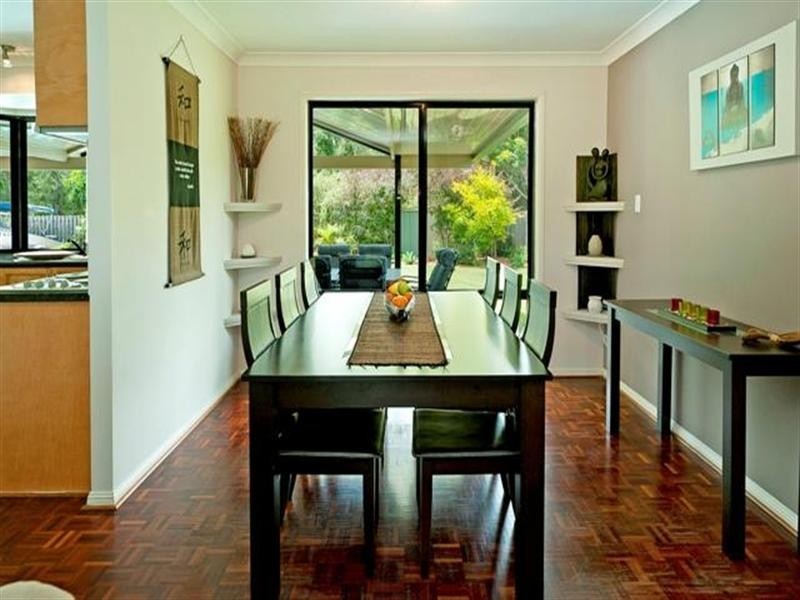 19 Lakeshore Drive, Helensvale QLD 4212