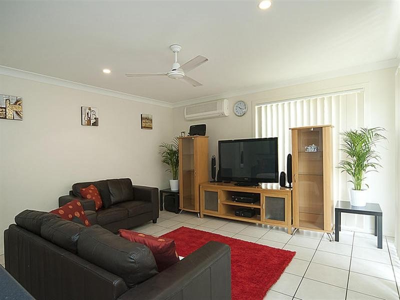 23 Lakeview Drive, Logan Reserve QLD 4133