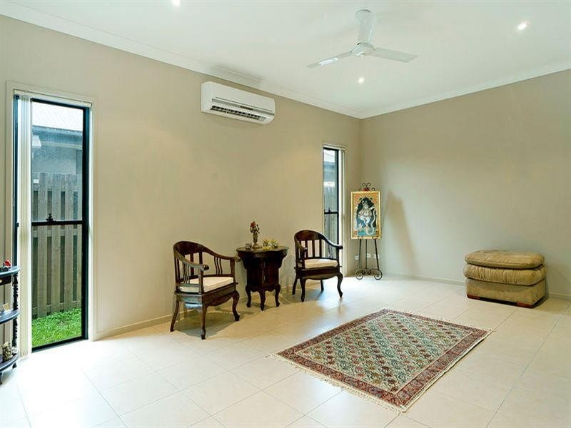 86 19 Santa Barbara Road, Hope Island QLD 4212