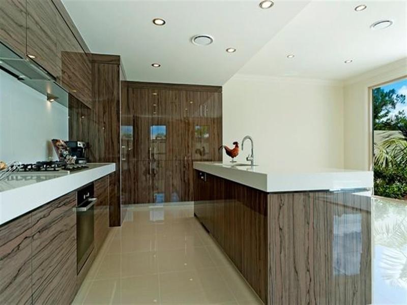 9104 Peter Senior Drive, Hope Island QLD 4212