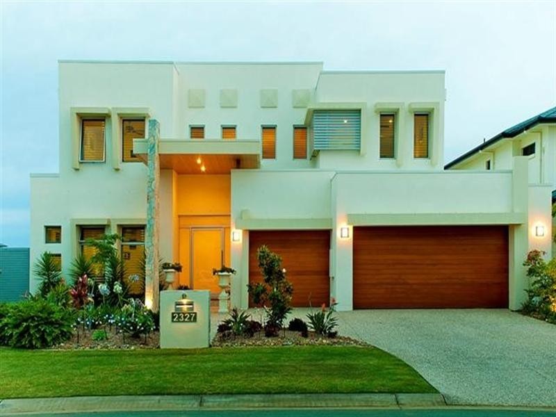 2327 Cressbrook Drive, Hope Island QLD 4212