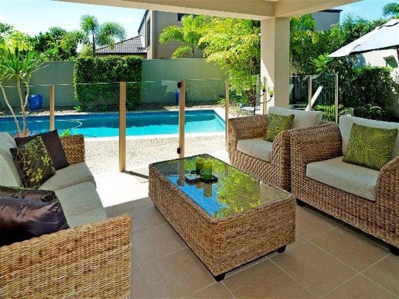 1678 Riverdale Drive, Hope Island QLD 4212