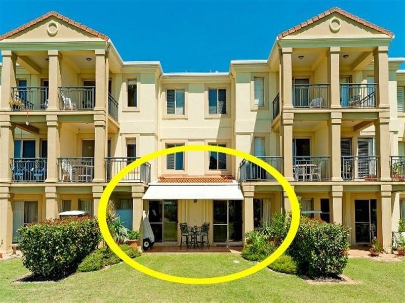 8331 Magnolia Drive East, Hope Island QLD 4212