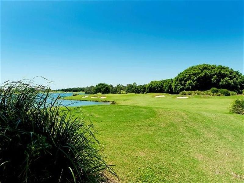 8331 Magnolia Drive East, Hope Island QLD 4212