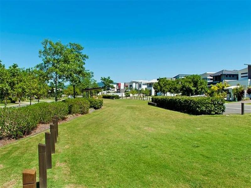 23 River Links Blvd East, Helensvale QLD 4212