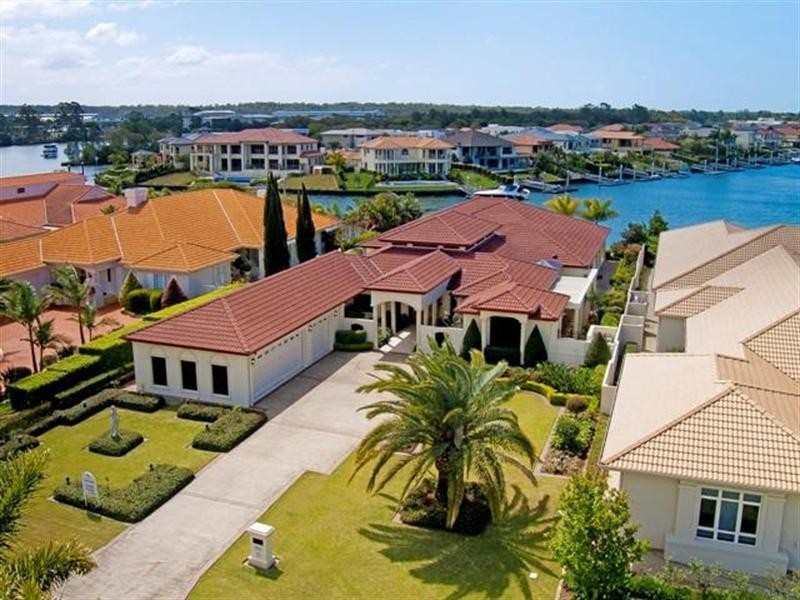 3109 Riverleigh Drive, Hope Island QLD 4212