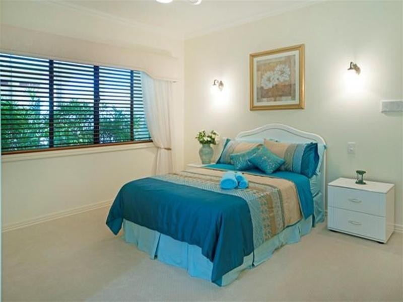 3109 Riverleigh Drive, Hope Island QLD 4212