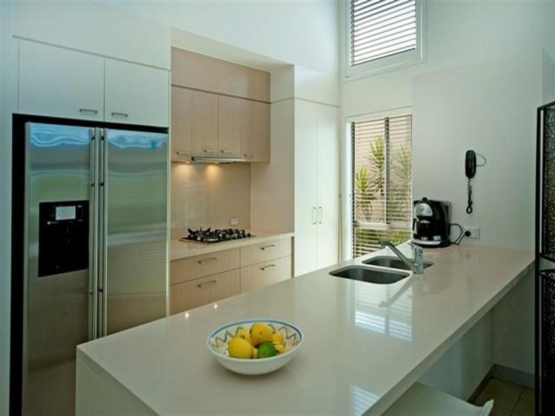 91/1 Halcyon Waters, Hope Island QLD 4212