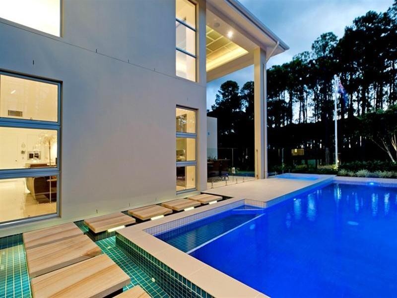 2258 Banksia Lakes Drive, Sanctuary Cove QLD 4212