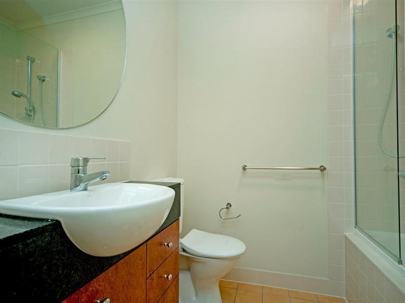 8861 Magnolia Drive, Hope Island QLD 4212