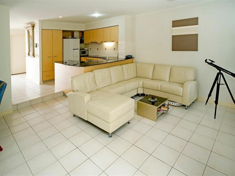 8861 Magnolia Drive, Hope Island QLD 4212