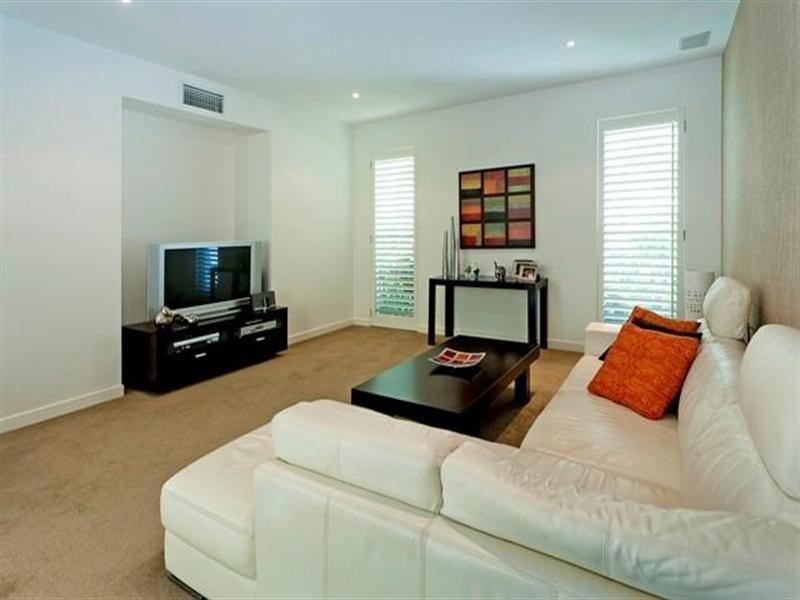 2565 Cressbrook Drive, Hope Island QLD 4212