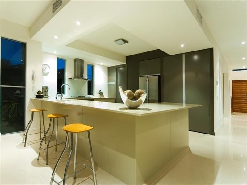 2565 Cressbrook Drive, Hope Island QLD 4212