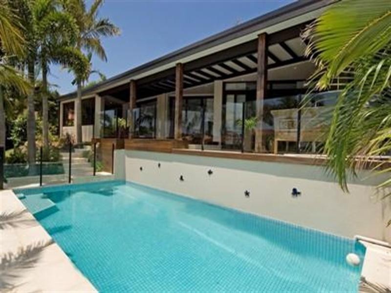 1033 Rosebank Way, Hope Island QLD 4212