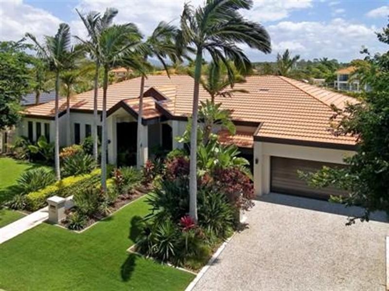 1033 Rosebank Way, Hope Island QLD 4212