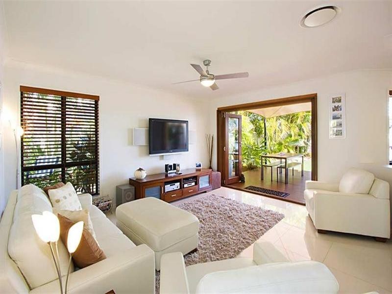 2A Champagne Boulevard, Helensvale QLD 4212