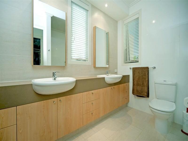 6162 Lugano Drive, Hope Island QLD 4212