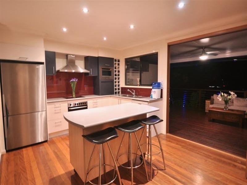 3 Buddeh Street, Hope Island QLD 4212
