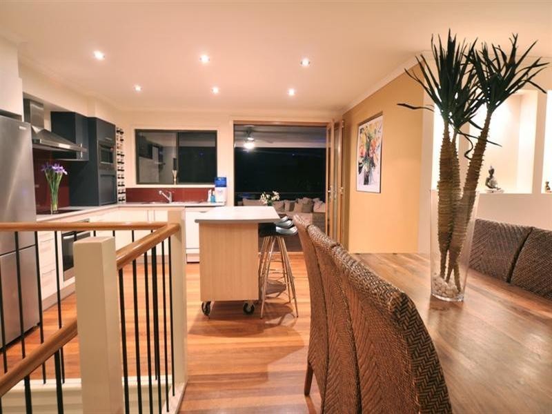 3 Buddeh Street, Hope Island QLD 4212